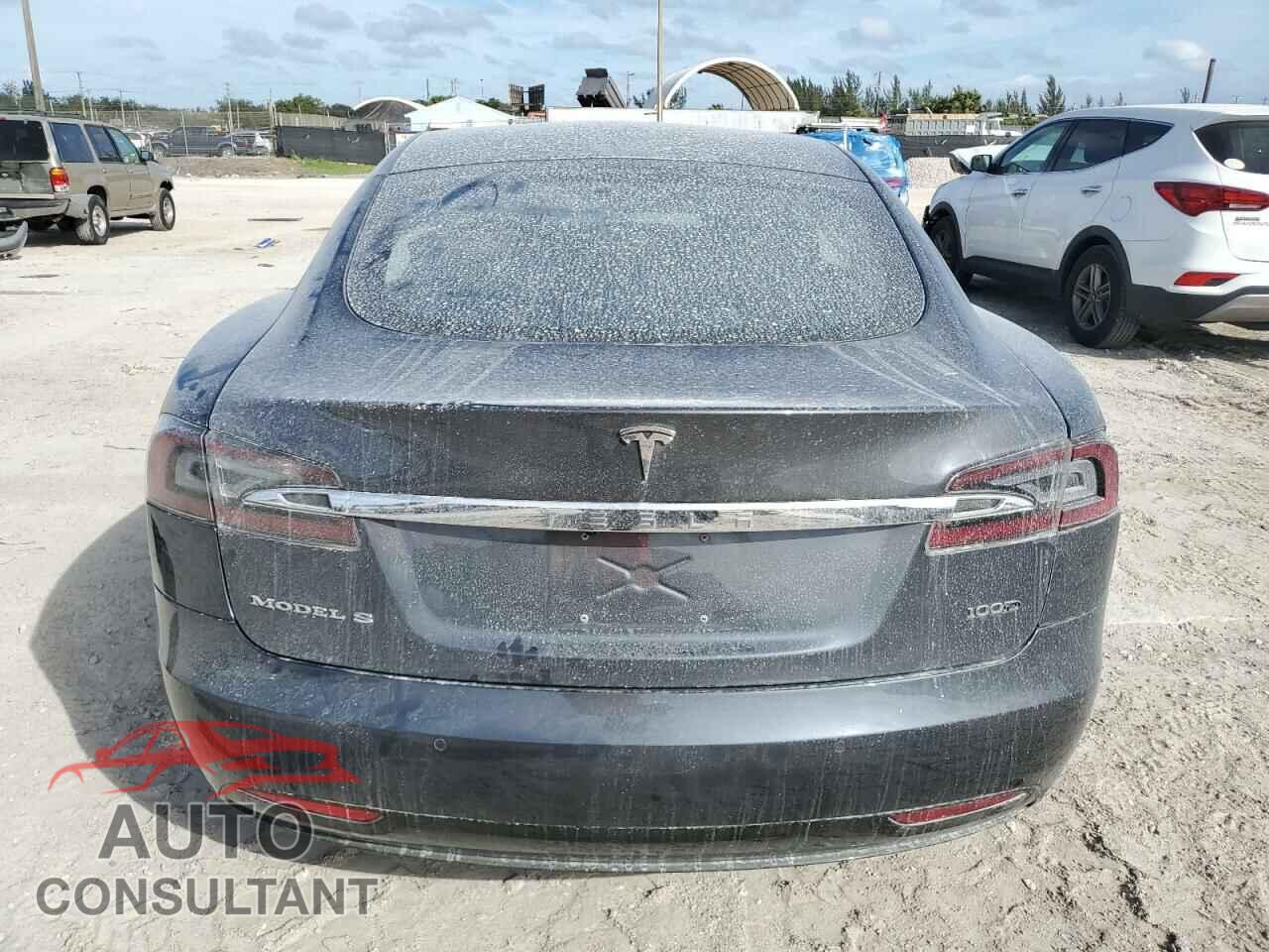 TESLA MODEL S 2017 - 5YJSA1E22HF188426
