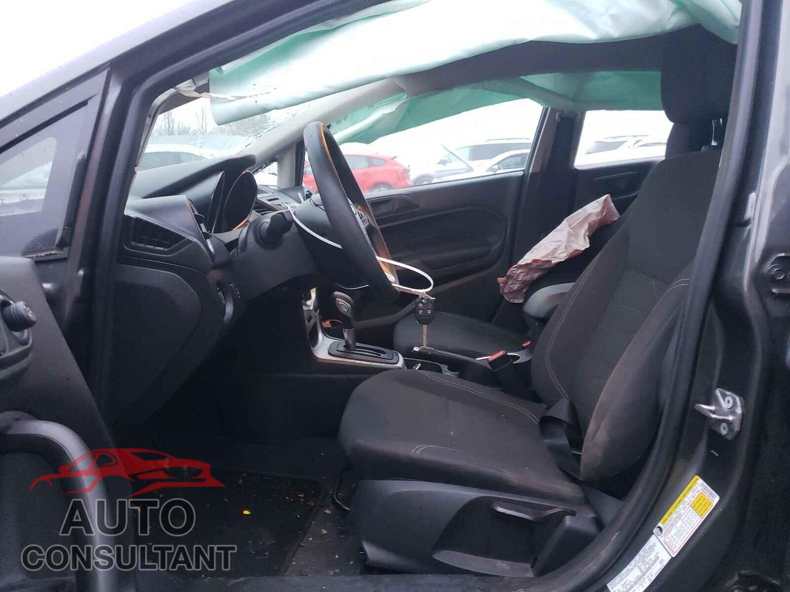 FORD FIESTA 2017 - 3FADP4EJ1HM163048