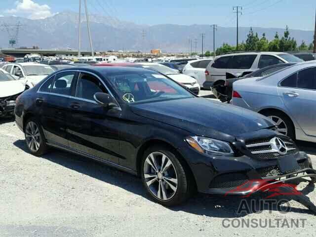 MERCEDES-BENZ C300 2015 - 55SWF4JB0FU092333