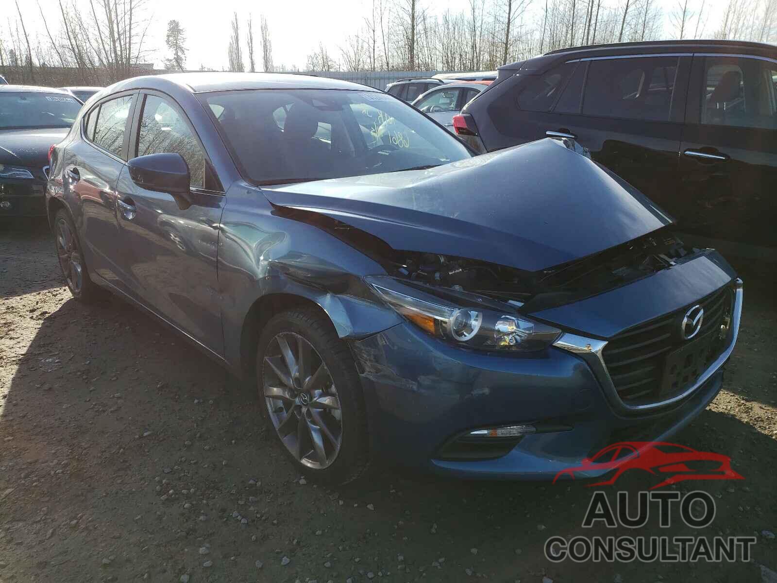 MAZDA 3 2018 - 3MZBN1L34JM165969