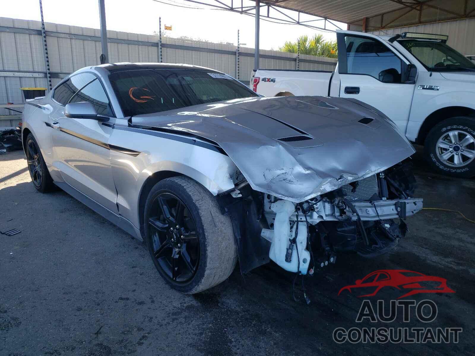 FORD MUSTANG 2018 - 1FA6P8TH0J5171086