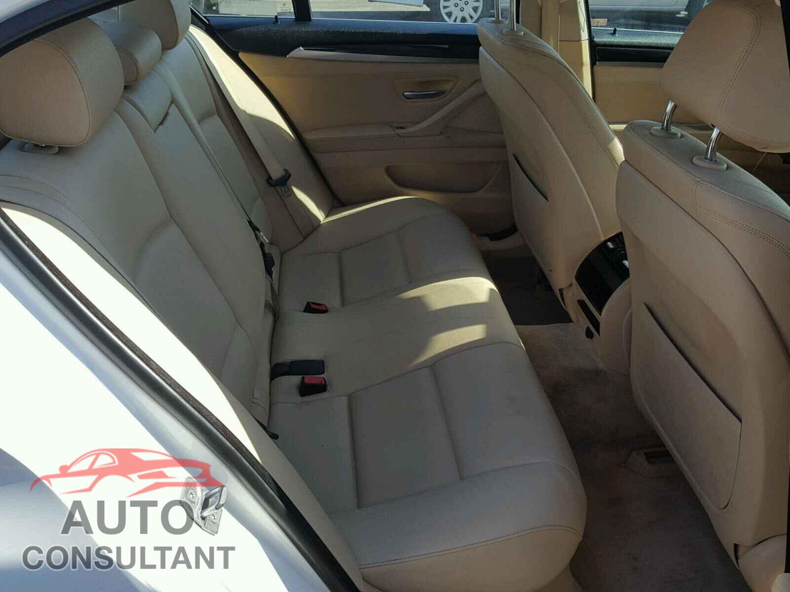 BMW 5 SERIES 2015 - WBA5A5C55FD514559