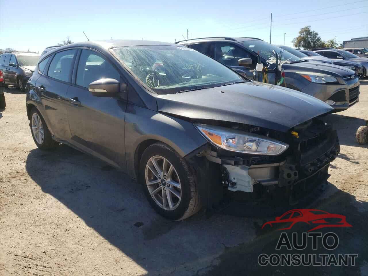 FORD FOCUS 2017 - 1FADP3K22HL232399