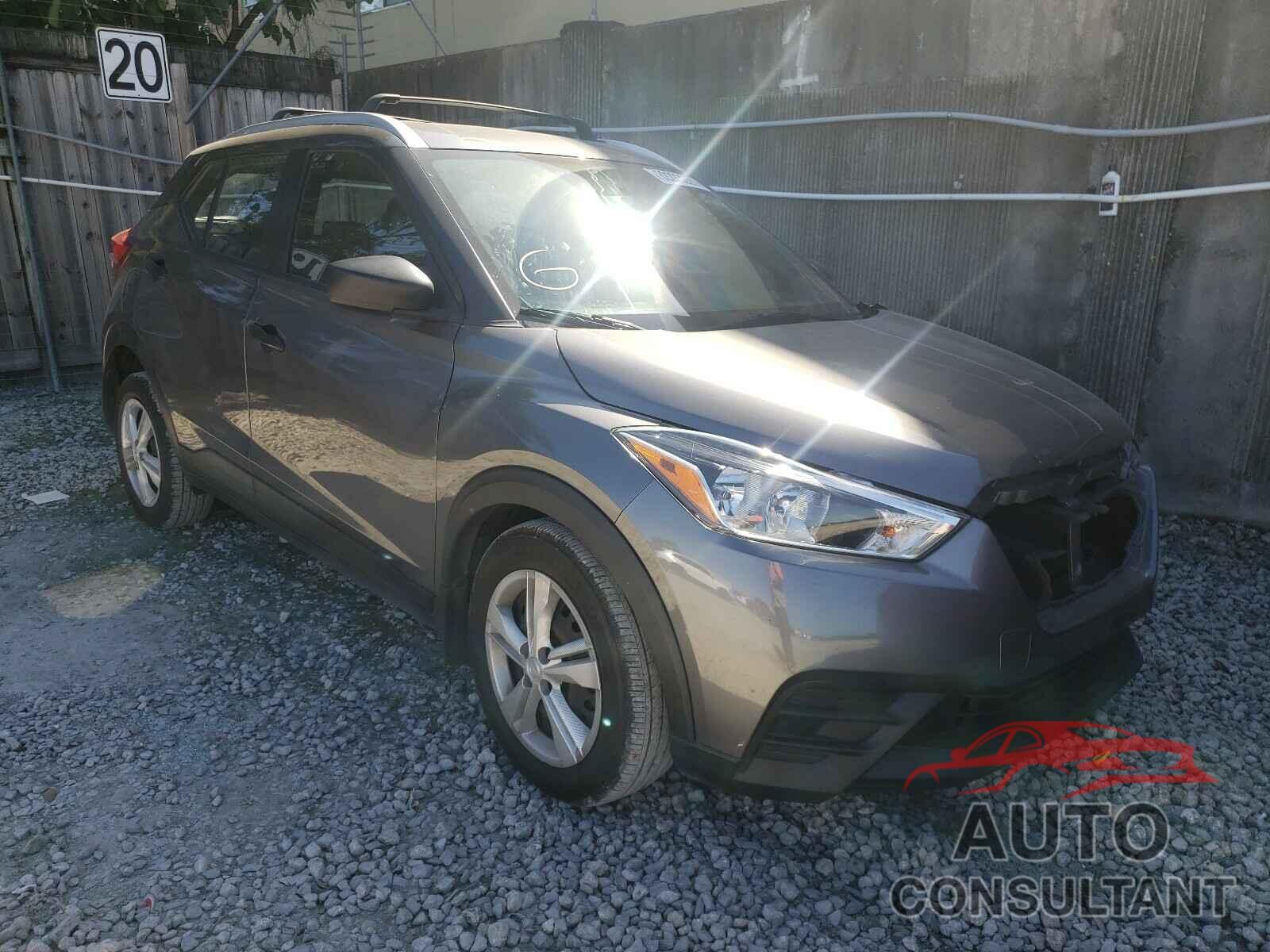 NISSAN KICKS 2018 - 3N1CP5CU1JL510062