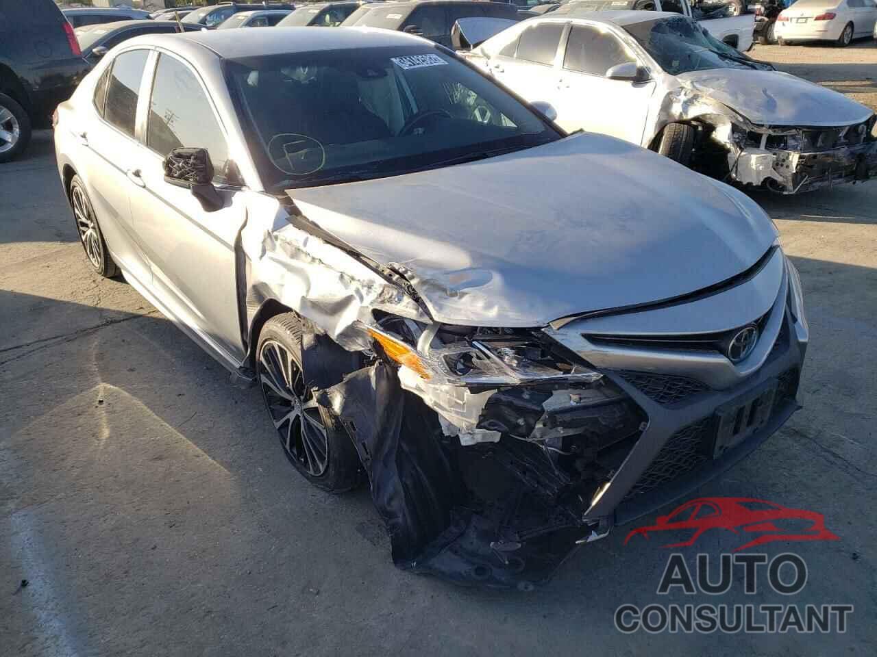 TOYOTA CAMRY 2019 - 4T1B11HK3KU202422