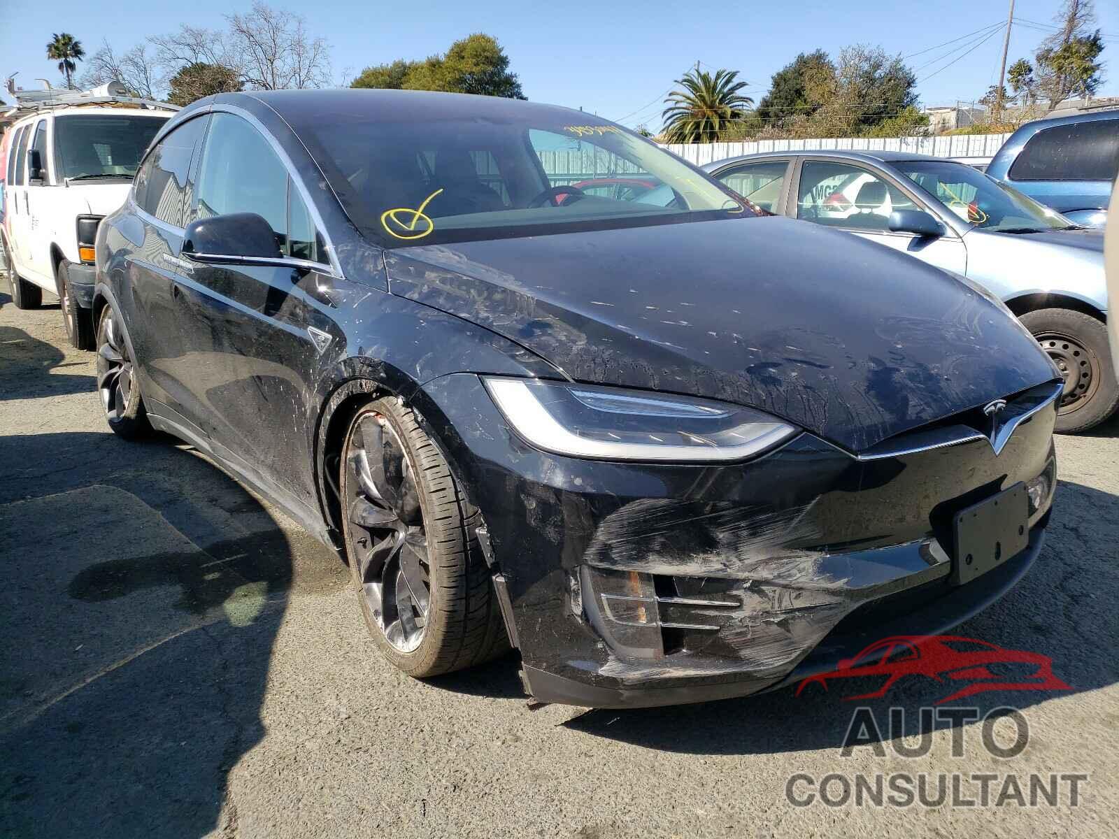 TESLA MODEL X 2016 - 5YJXCBE24GF017018