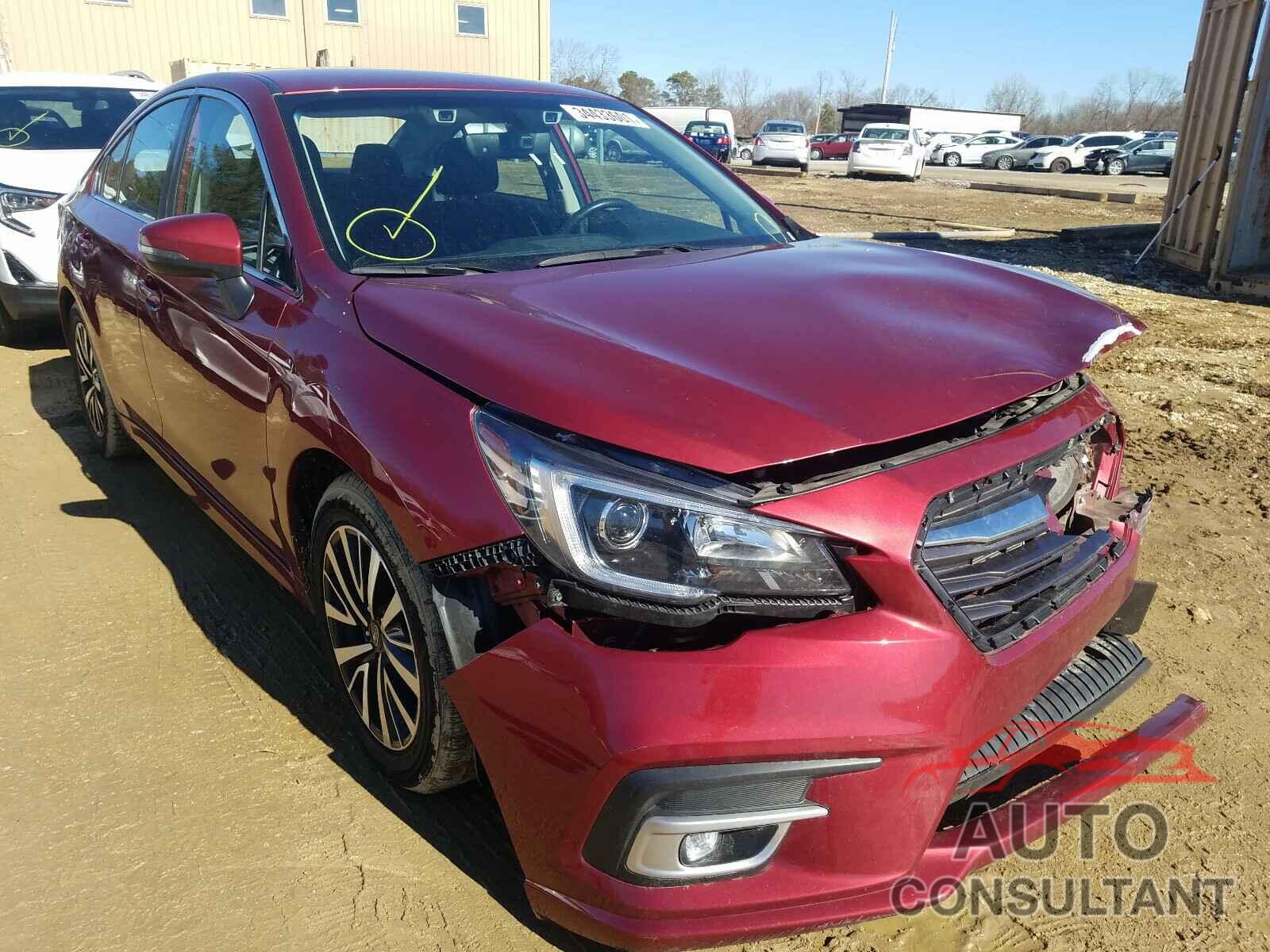 SUBARU LEGACY 2018 - 4S3BNAF68J3044517