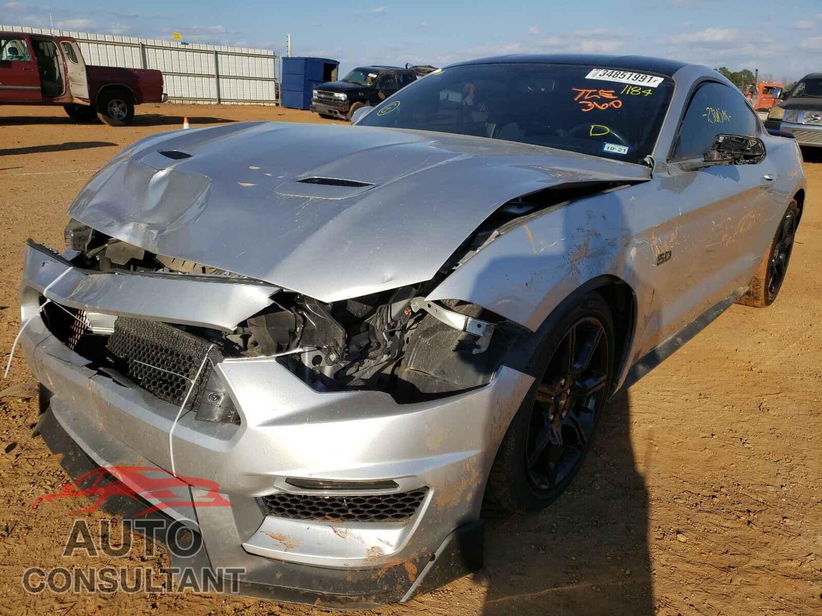 FORD MUSTANG 2019 - 1FA6P8CF6K5181184