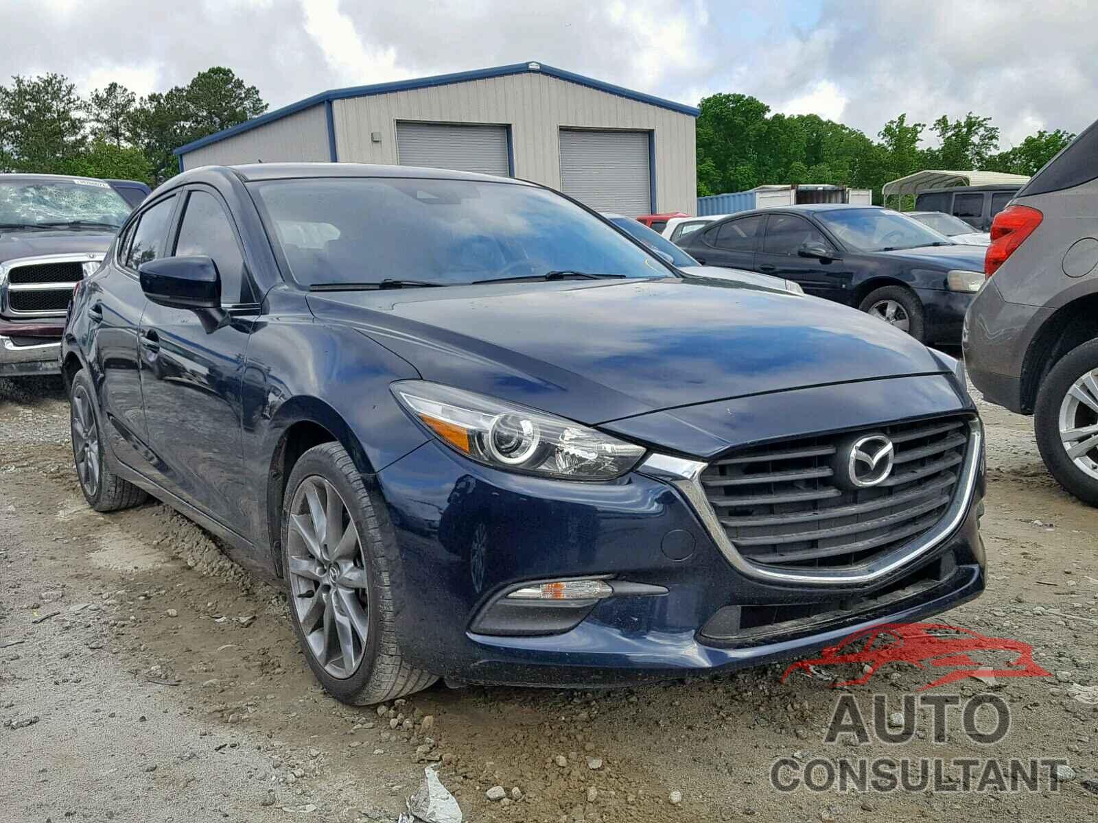 MAZDA 3 2018 - 3N1AB7AP6JY257628