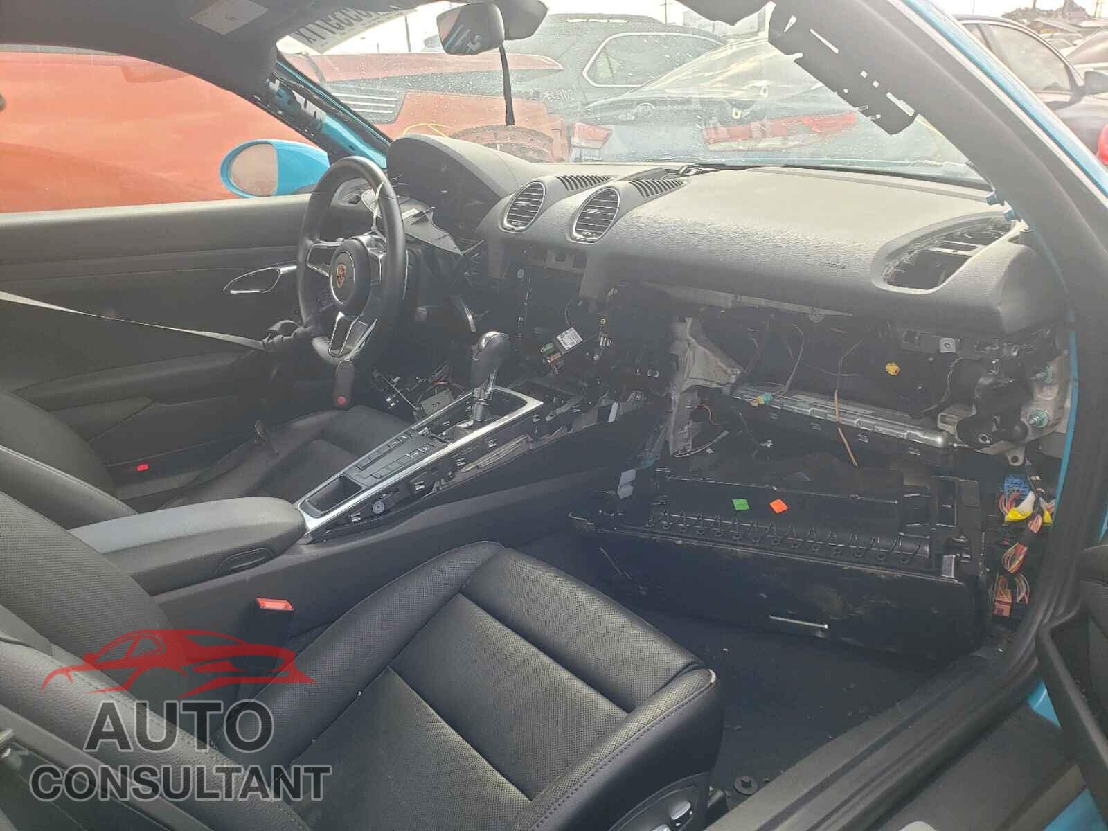 PORSCHE CAYMAN 2017 - WP0AA2A88HS270188
