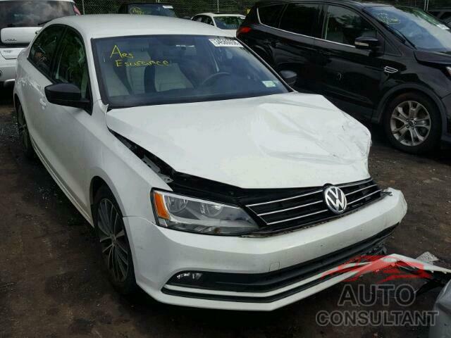 VOLKSWAGEN JETTA 2016 - 3VWD17AJ0GM376409