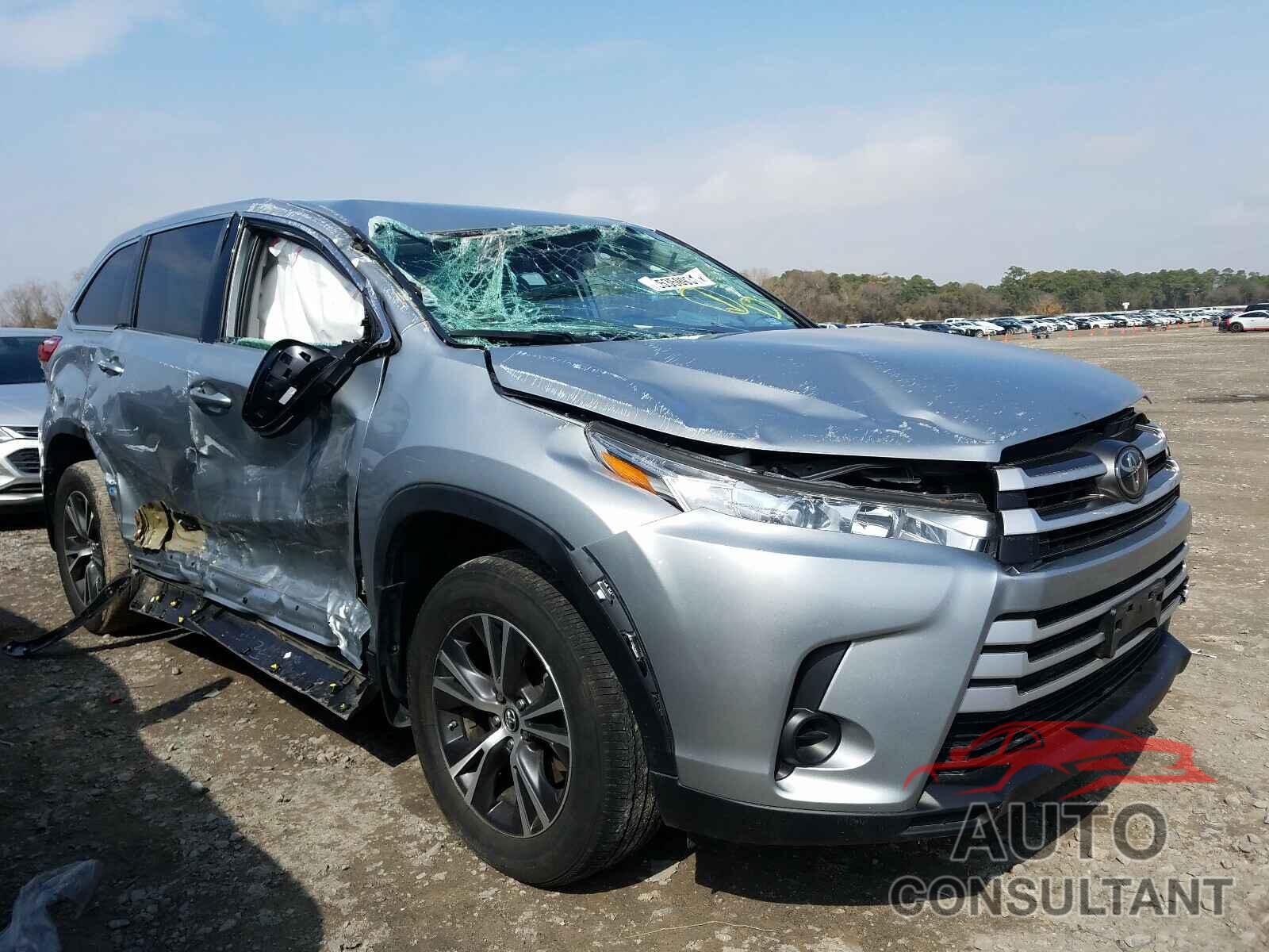 TOYOTA HIGHLANDER 2019 - 5TDZZRFH0KS336200