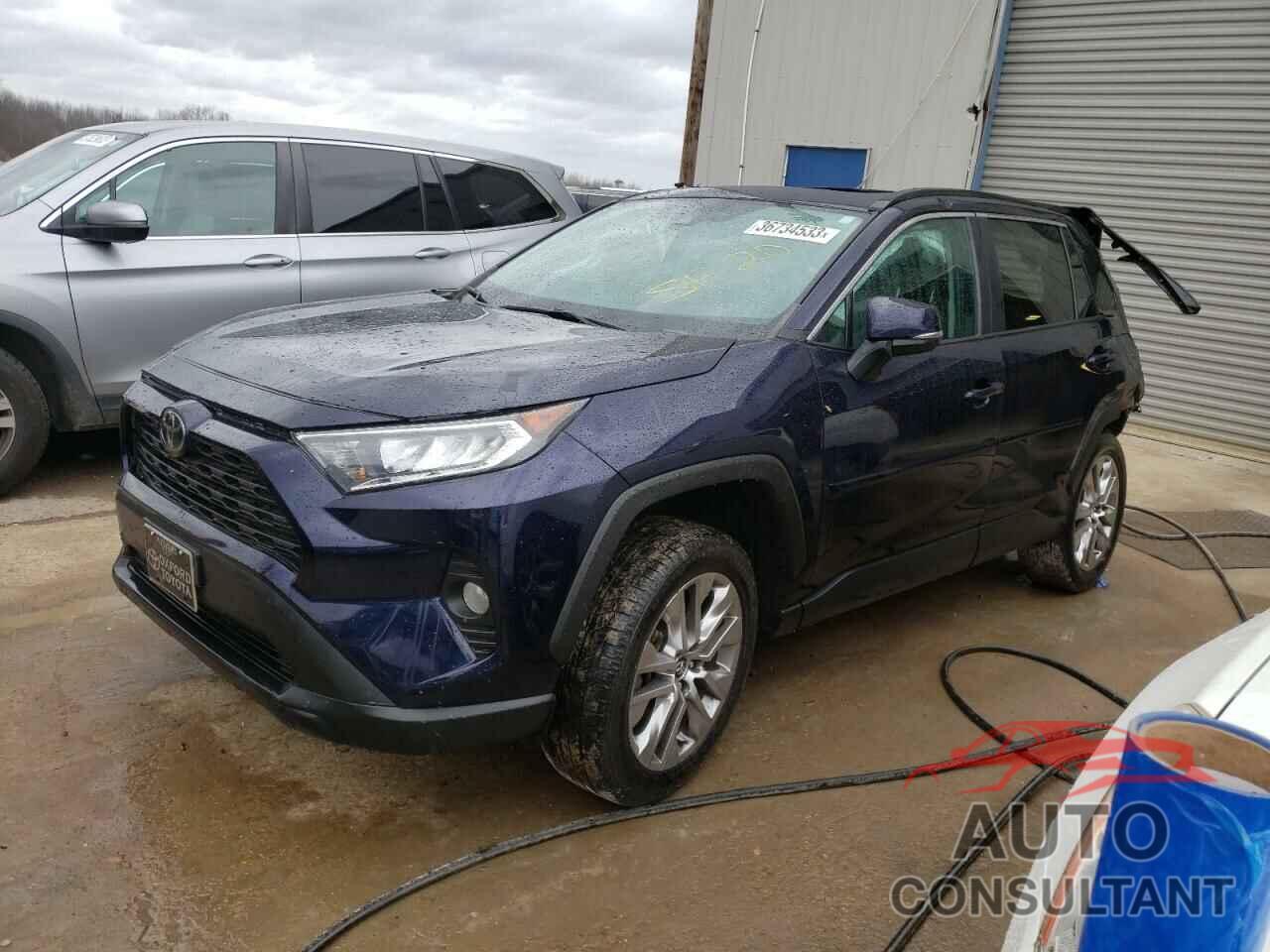 TOYOTA RAV4 2020 - 2T3C1RFV6LW086934