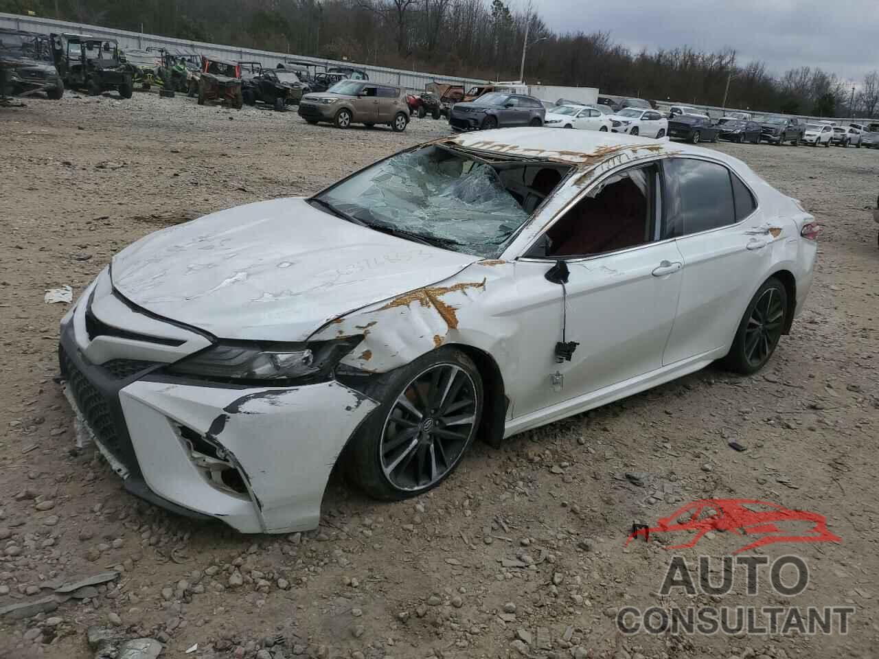 TOYOTA CAMRY 2019 - 4T1B61HK4KU779395