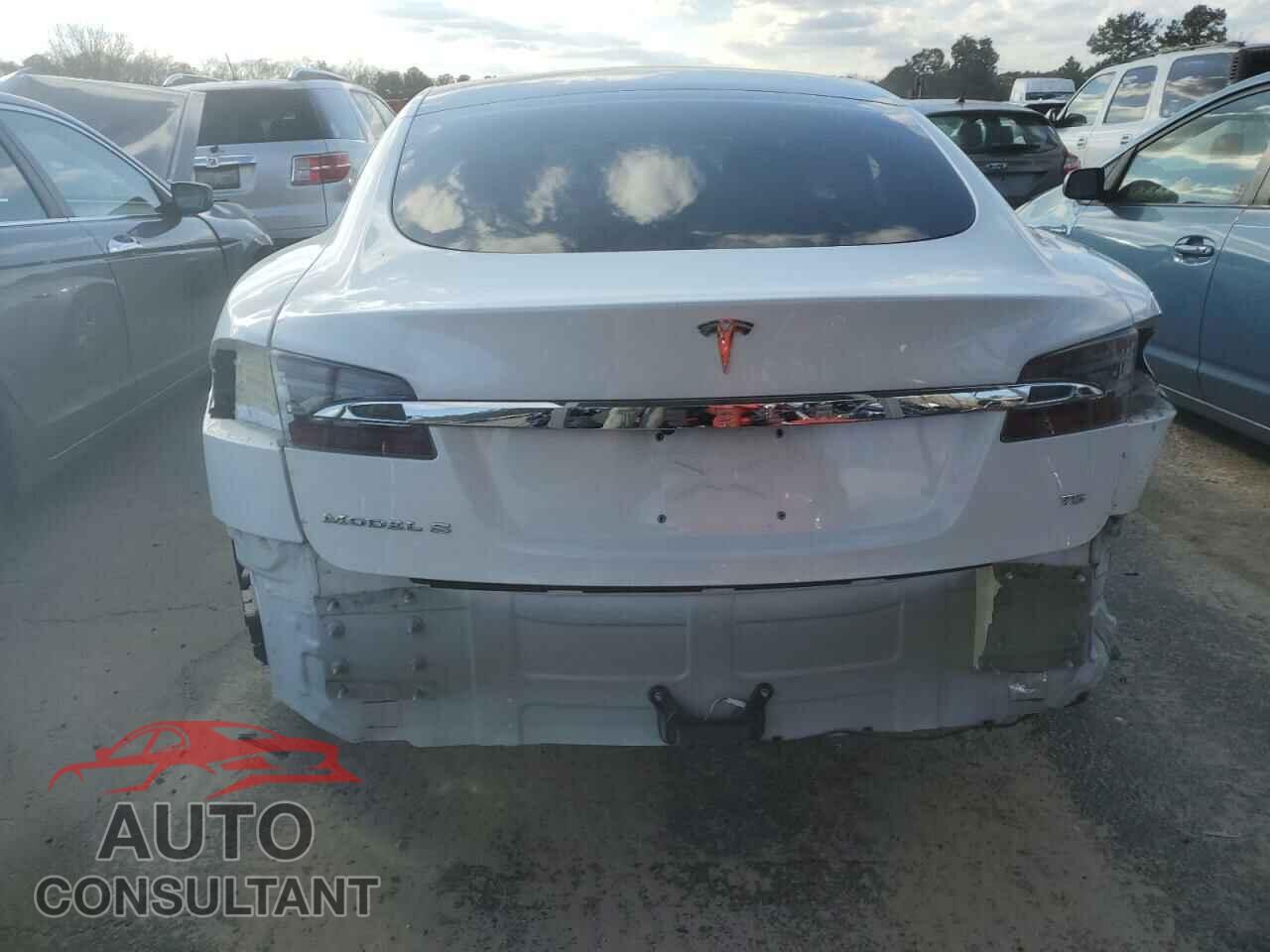 TESLA MODEL S 2017 - 5YJSA1E16HF193121