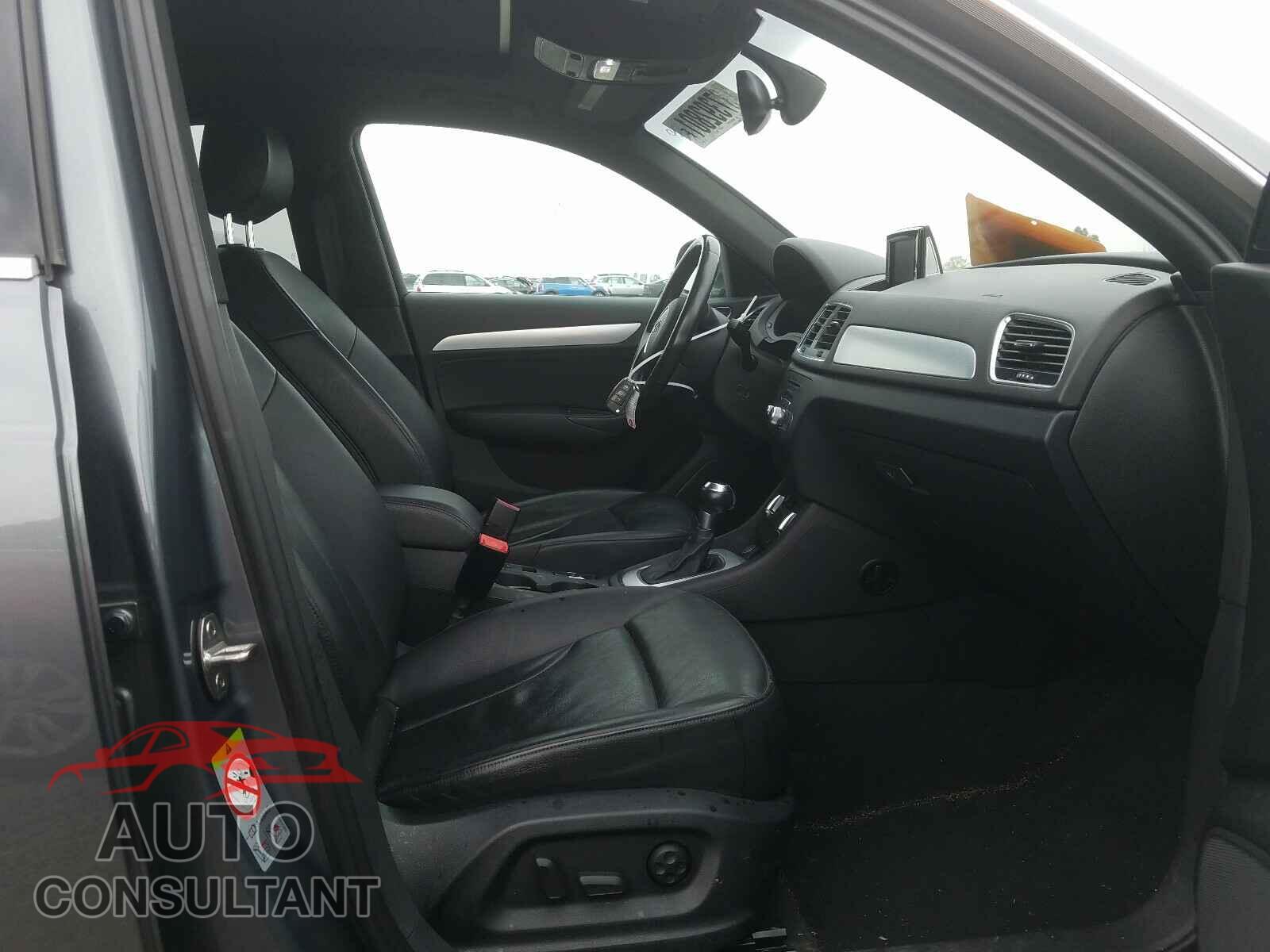 AUDI Q3 2015 - WA1BFCFS2FR002073