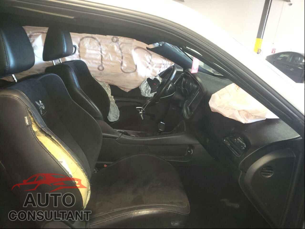 DODGE CHALLENGER 2019 - 2C3CDZFJ7KH636164