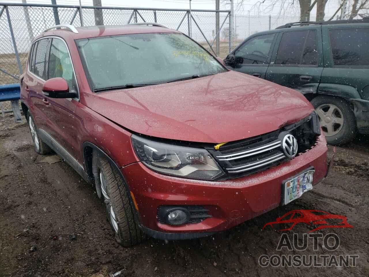 VOLKSWAGEN TIGUAN 2016 - WVGAV7AX1GW009142