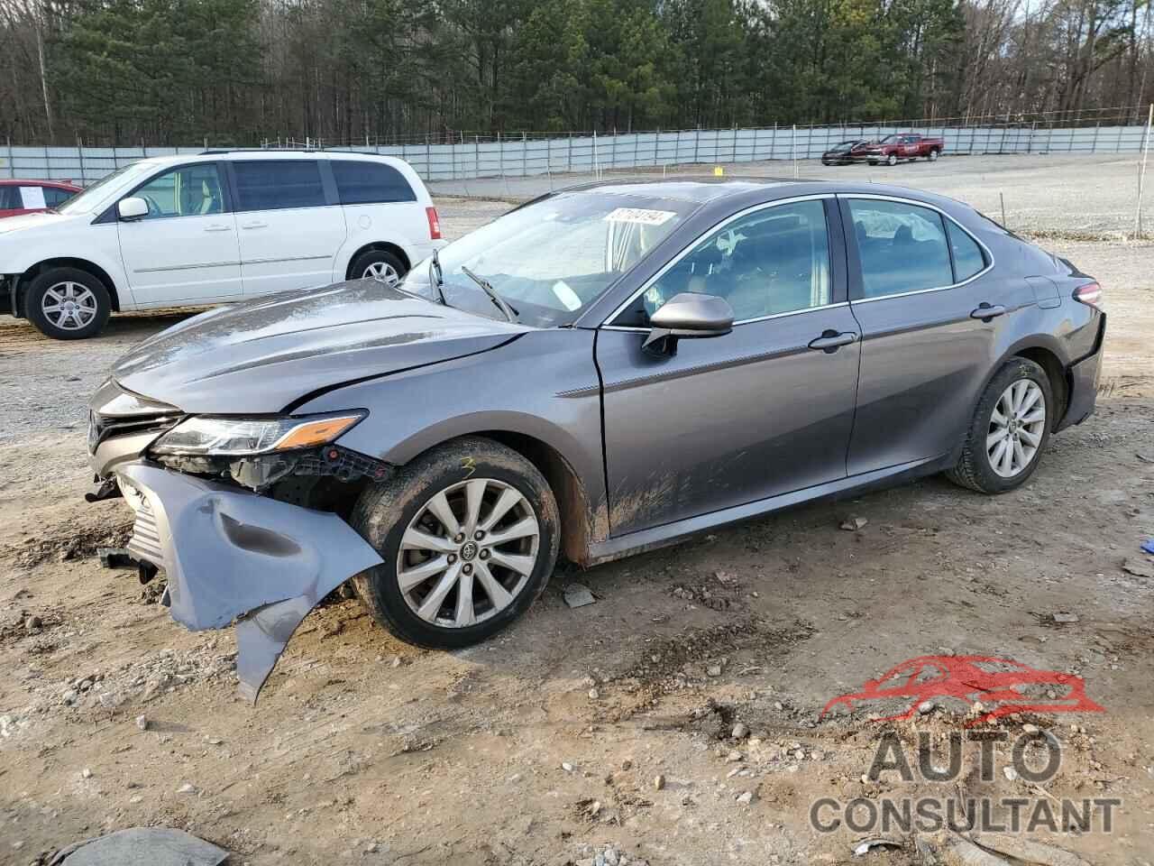 TOYOTA CAMRY 2018 - 4T1B11HK4JU636430