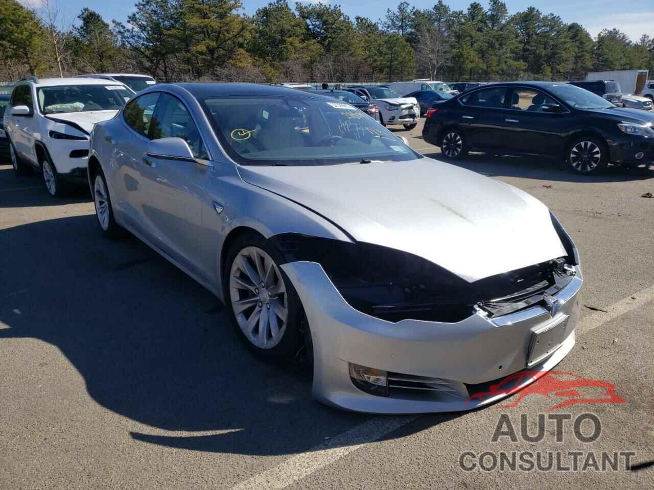 TESLA MODEL S 2018 - 5YJSA1E20JF288045