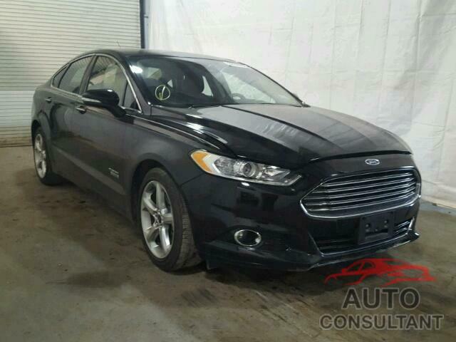FORD FUSION 2016 - 3FA6P0SU8GR294527