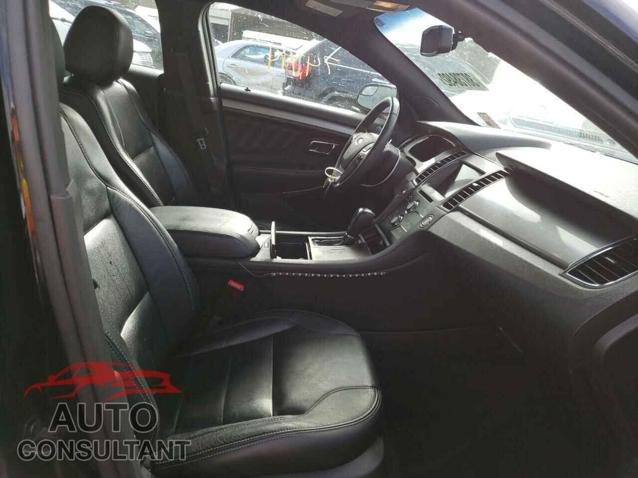FORD TAURUS 2017 - 1FAHP2E85HG120586