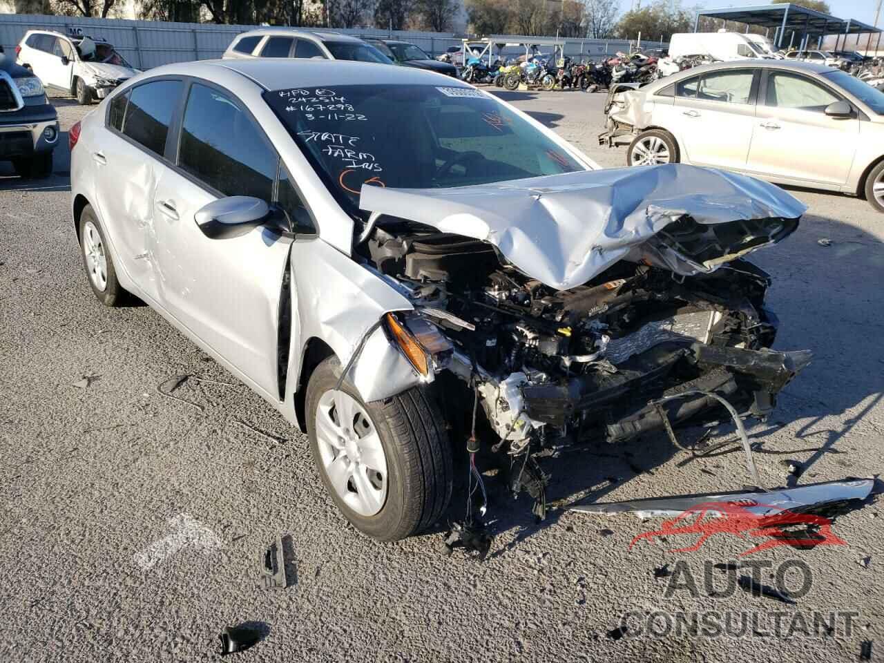 KIA FORTE 2018 - 3KPFK4A78JE239635