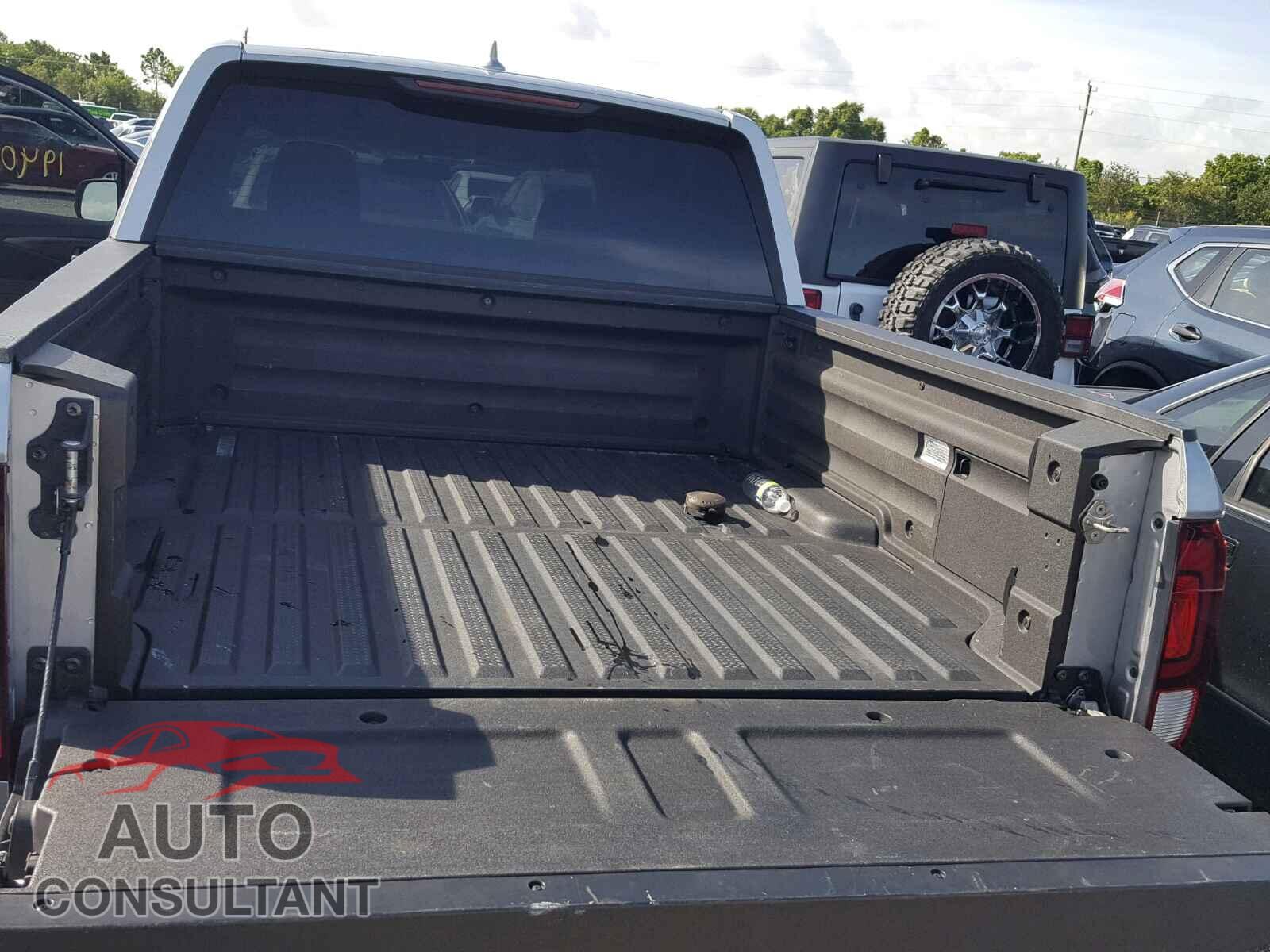 HONDA RIDGELINE 2017 - 5FPYK2F48HB003977