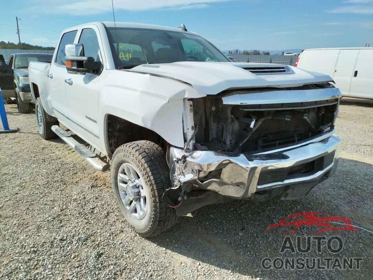 CHEVROLET SILVERADO 2018 - 1GC1KWEY8JF100829