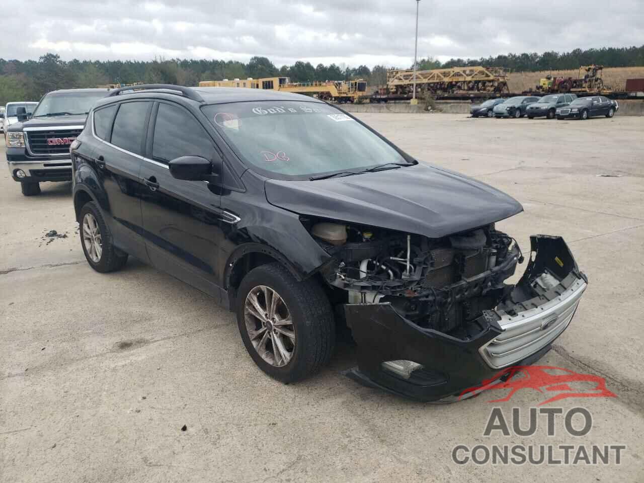 FORD ESCAPE 2017 - 1FMCU9GD9HUD66733