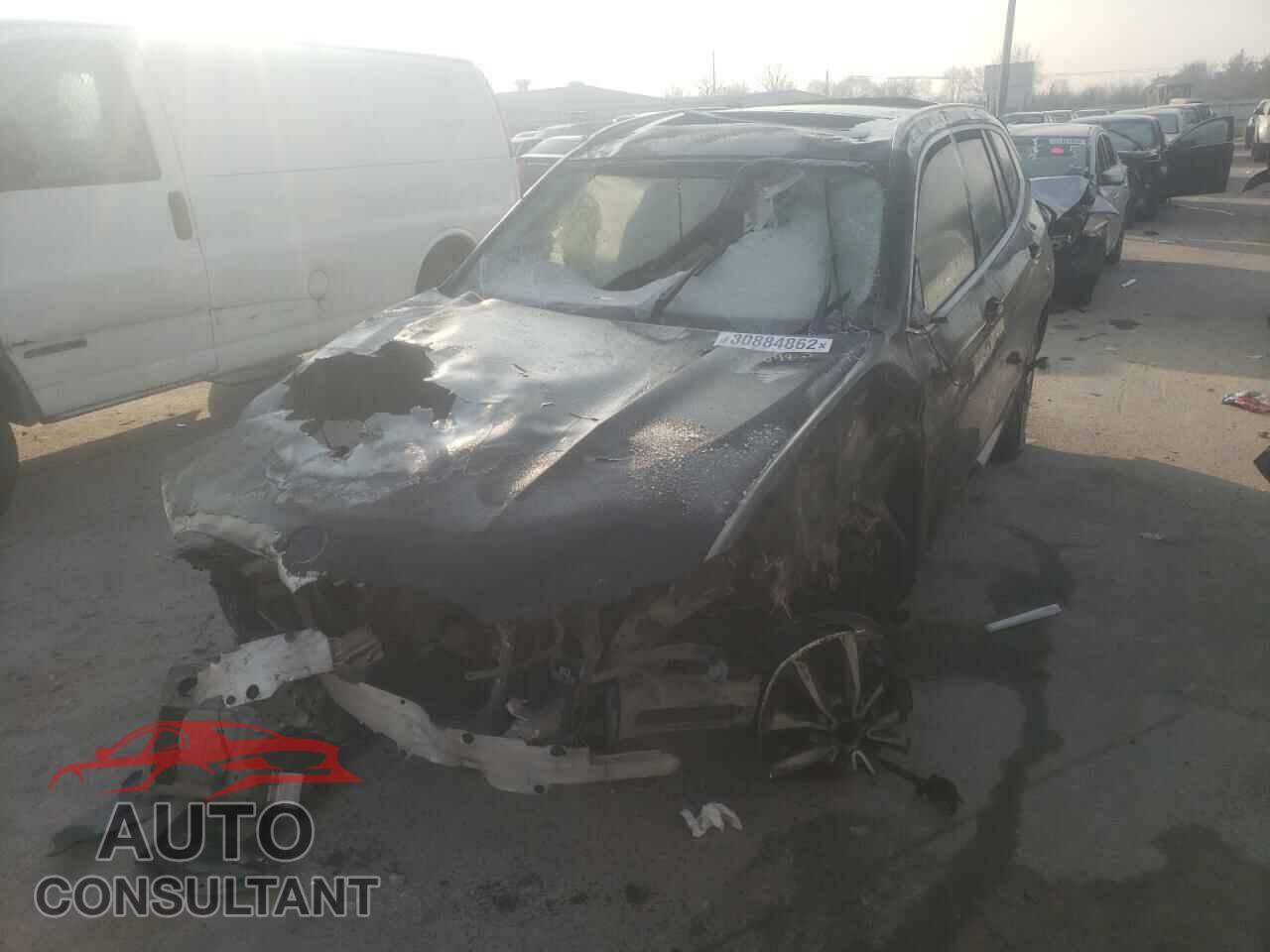 BMW X3 2019 - 5UXTR7C54KLF32115