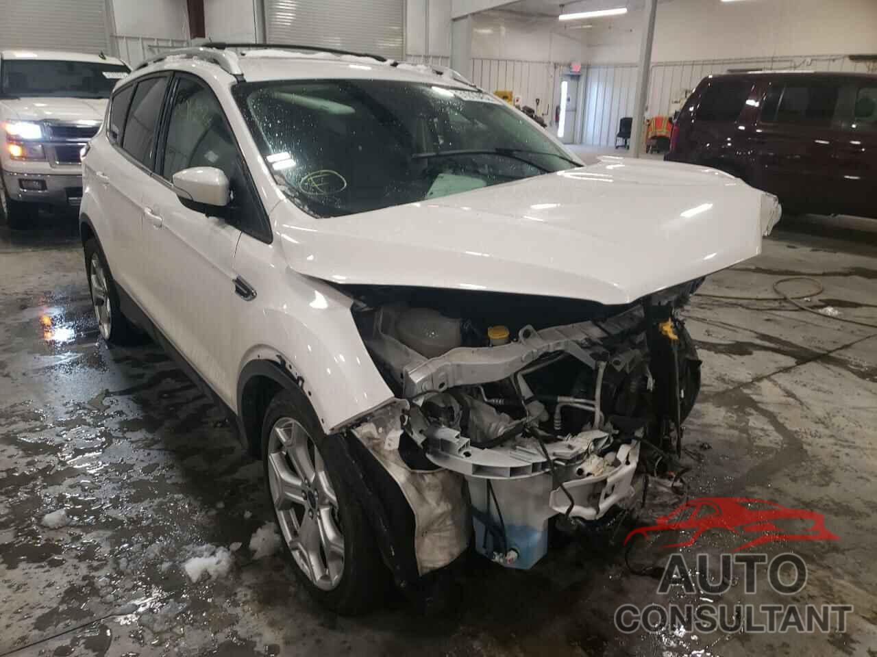FORD ESCAPE 2017 - 1FMCU9J96HUE36242