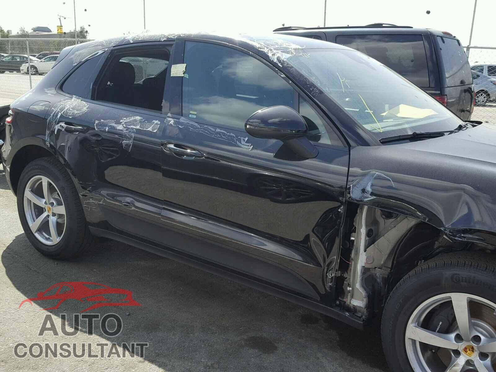 PORSCHE MACAN 2018 - WP1AA2A58JLB02491