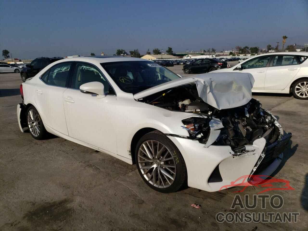 LEXUS IS 2018 - JTHBA1D21J5065708