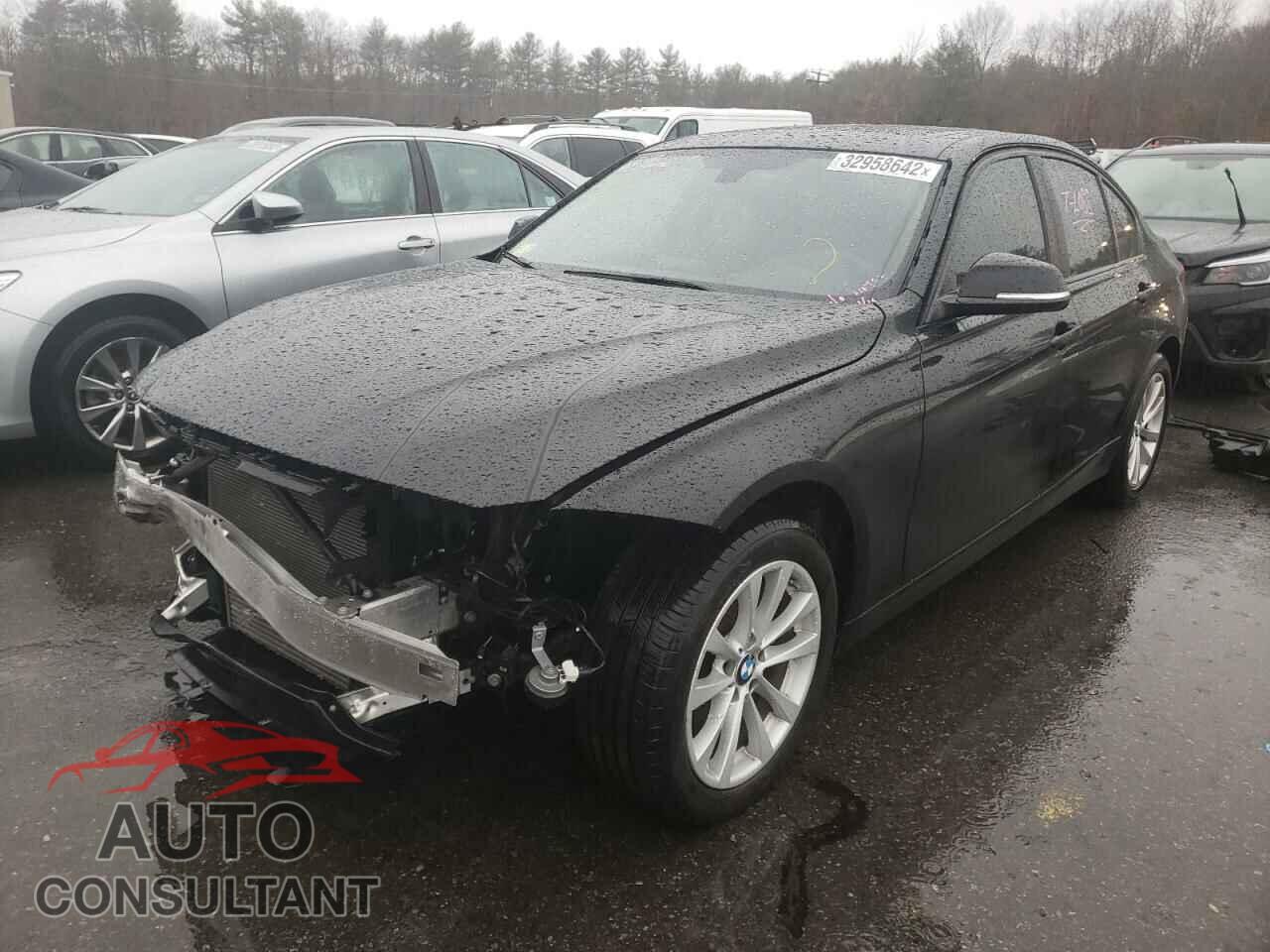 BMW 3 SERIES 2018 - WBA8A3C55JA067369
