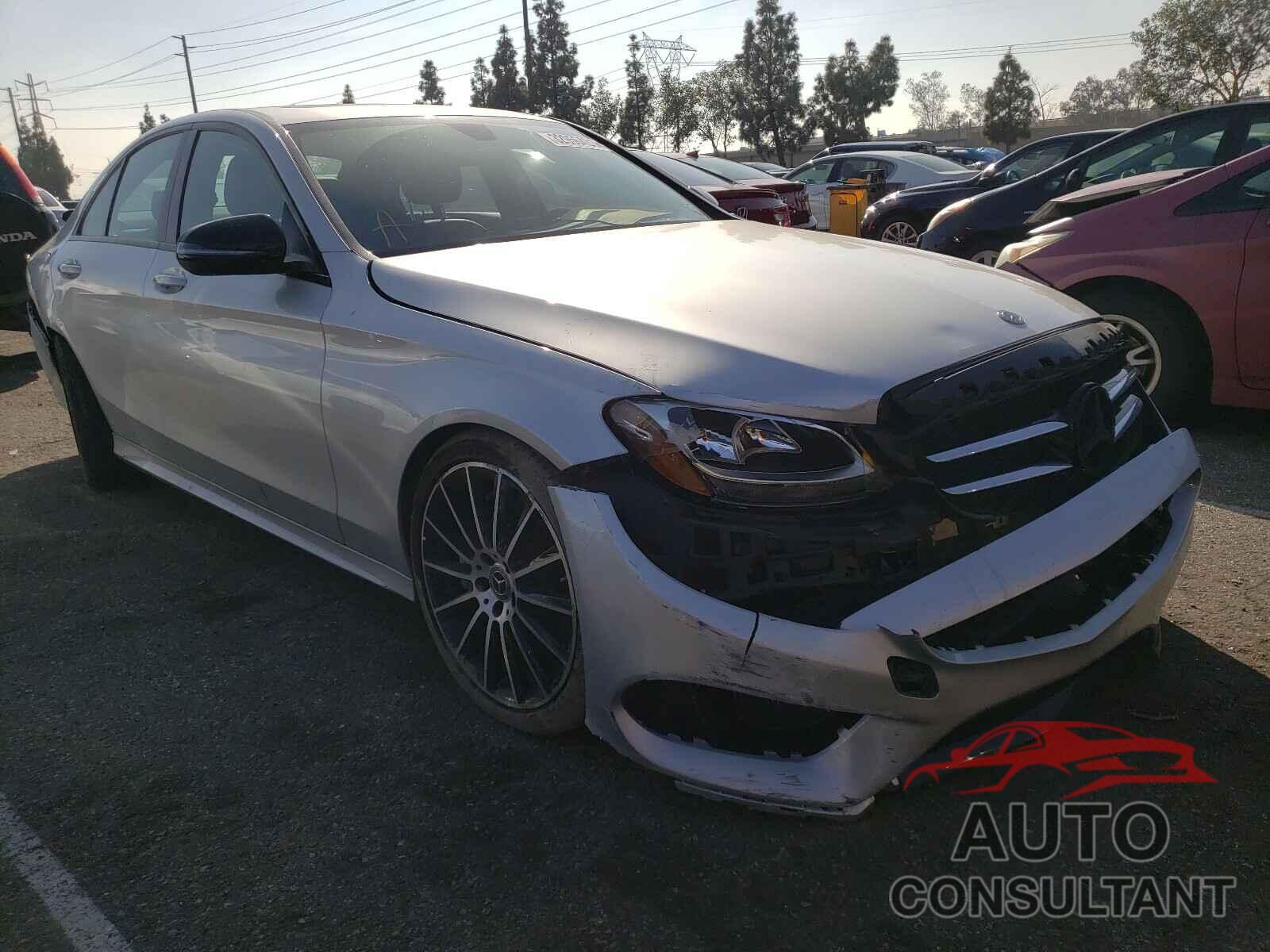 MERCEDES-BENZ C CLASS 2018 - 55SWF4JB8JU281837