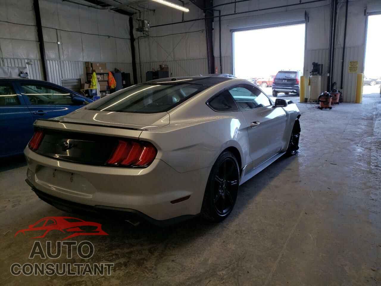 FORD MUSTANG 2019 - 1FA6P8TH8K5132408