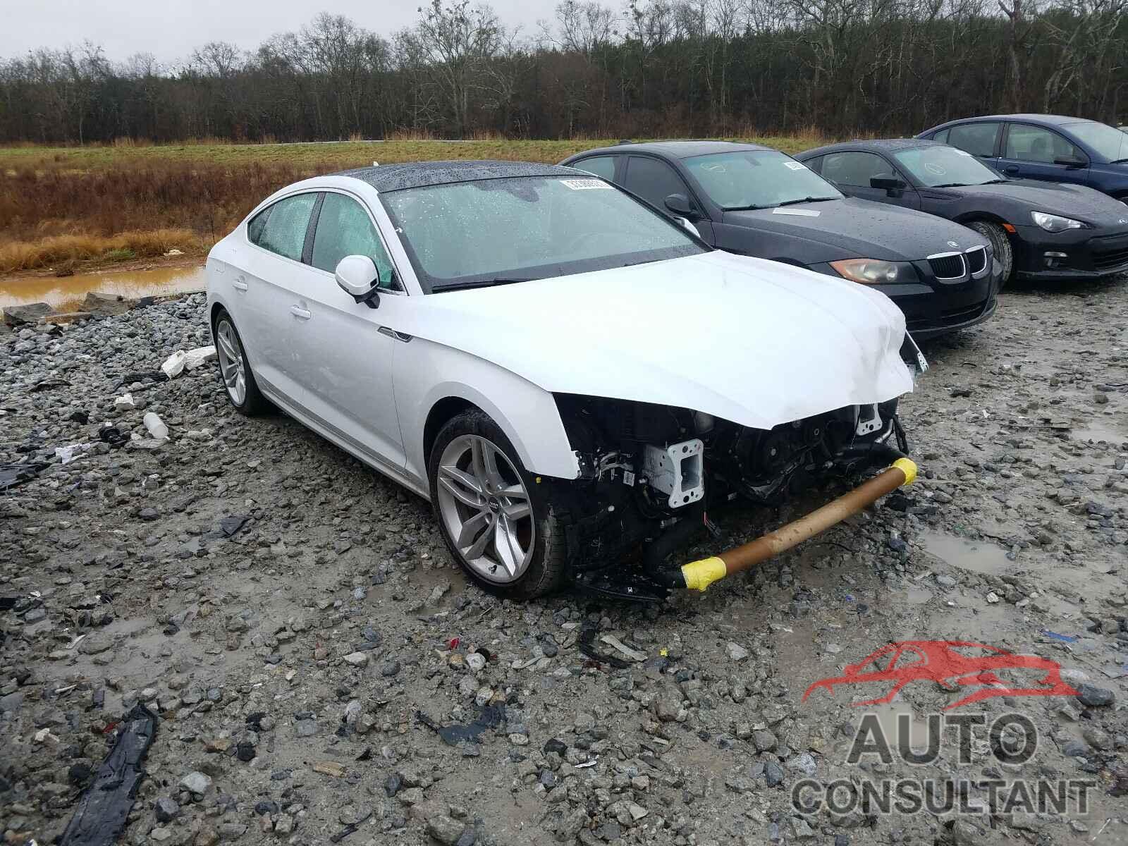 AUDI A5 2019 - WAUBNCF58KA006475