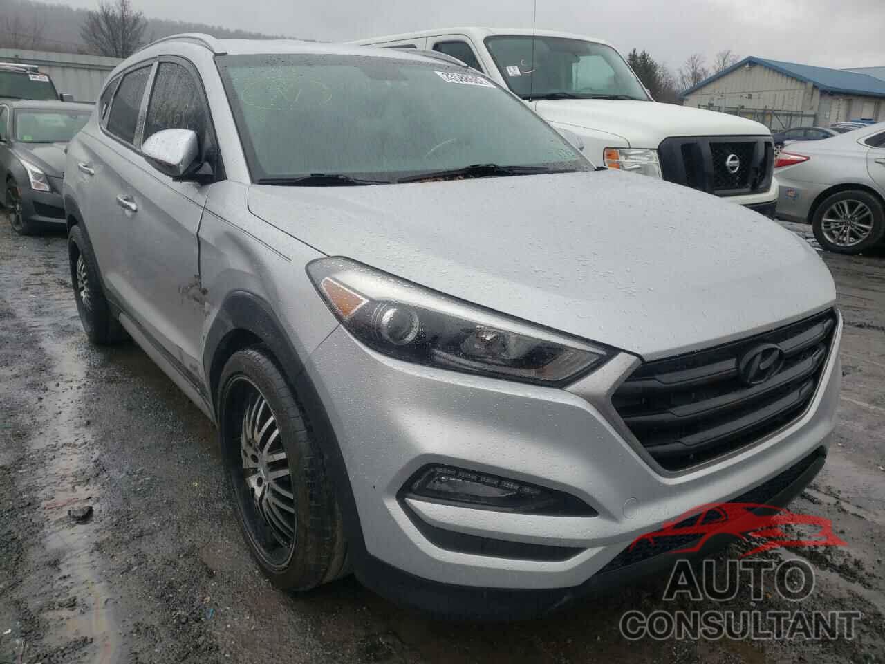 HYUNDAI TUCSON 2018 - KM8J3CA42JU743411