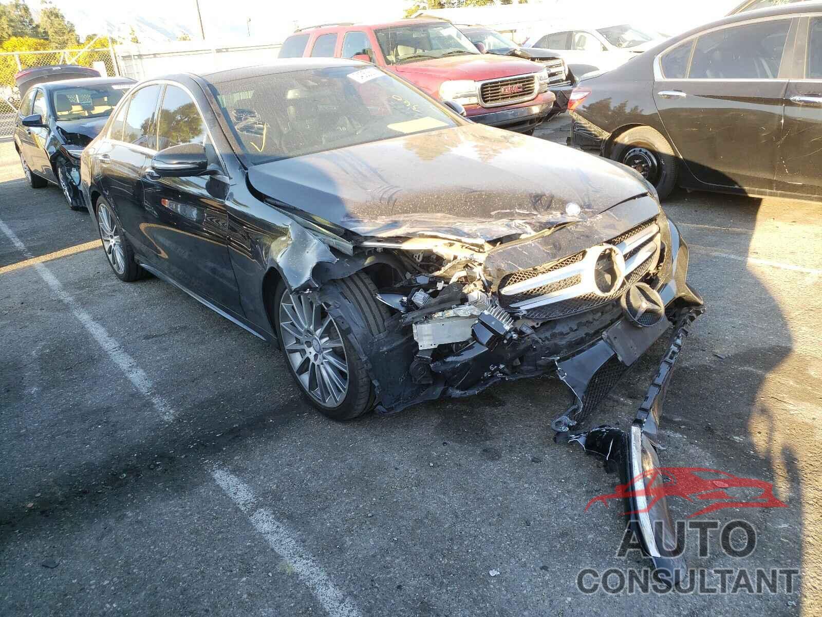 MERCEDES-BENZ C CLASS 2016 - 55SWF4JB0GU143685