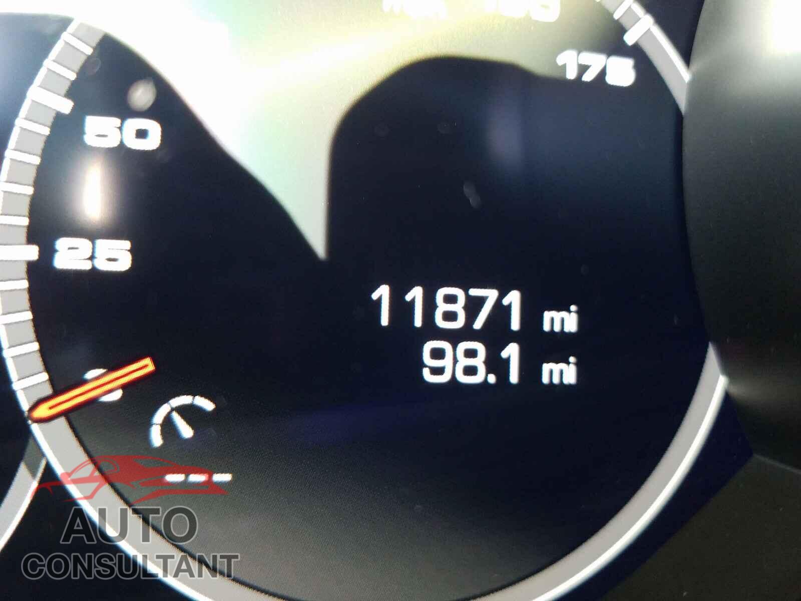 PORSCHE CAYENNE 2019 - WP1AA2AY7KDA18832
