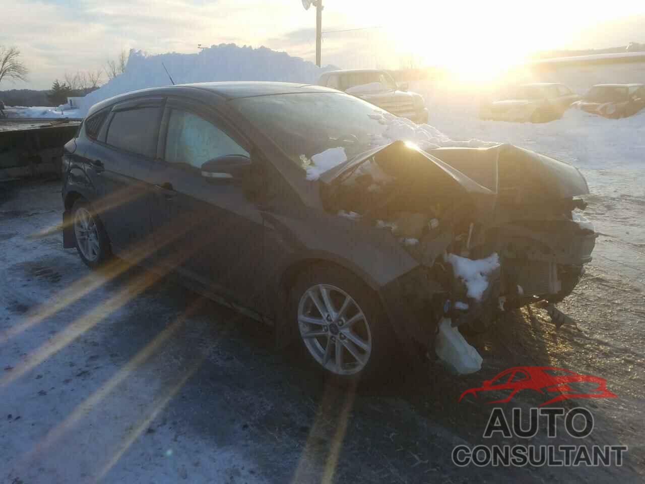FORD FOCUS 2017 - 1FADP3K22HL200780