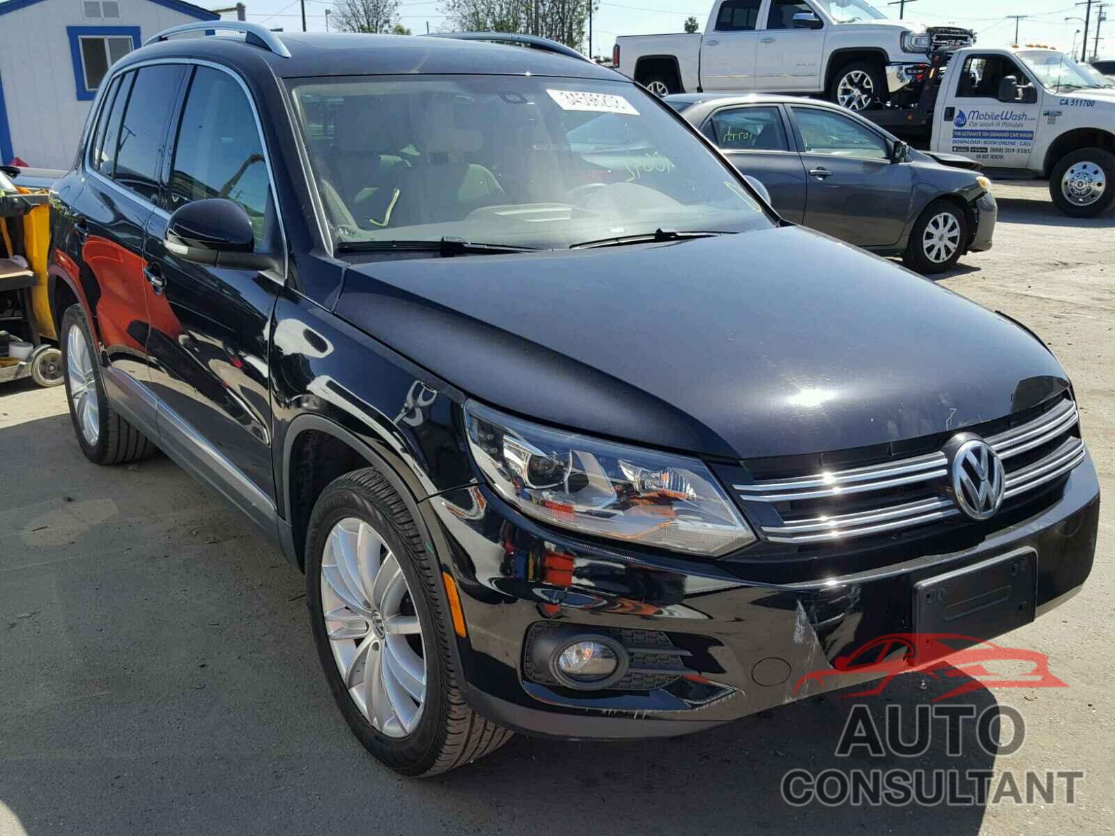 VOLKSWAGEN TIGUAN 2016 - WVGAV7AX6GW599208