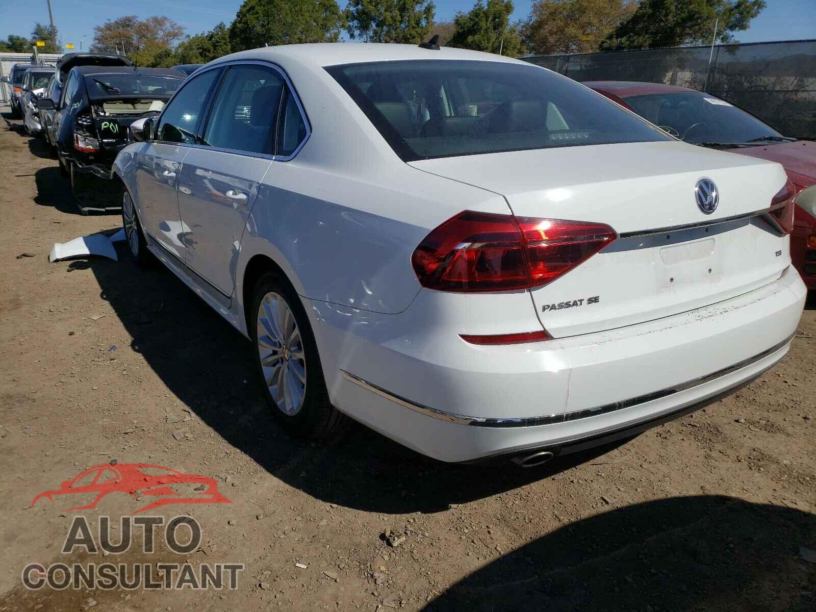 VOLKSWAGEN PASSAT 2017 - 1VWBT7A38HC064005