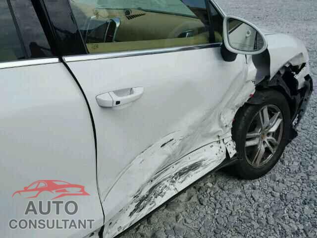 PORSCHE CAYENNE 2016 - WP1AA2A2XGLA11091