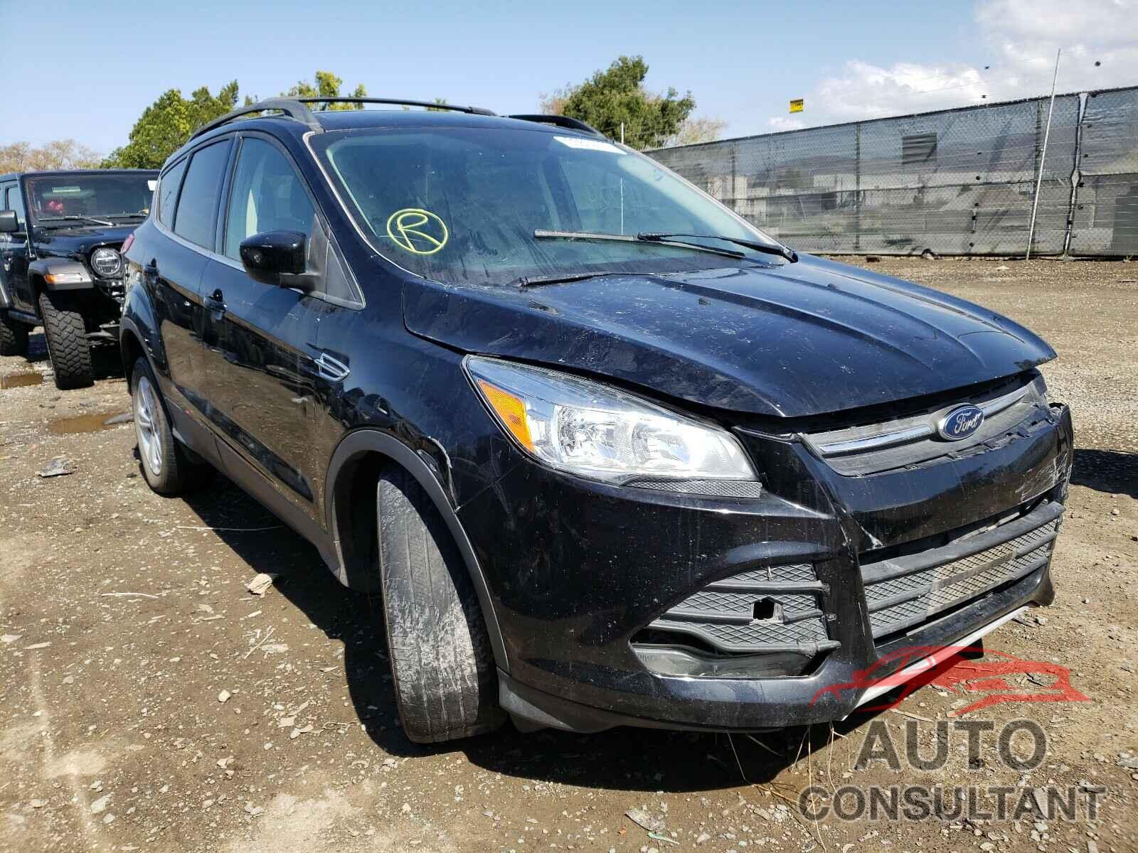 FORD ESCAPE 2016 - 1FMCU0GX1GUB63193