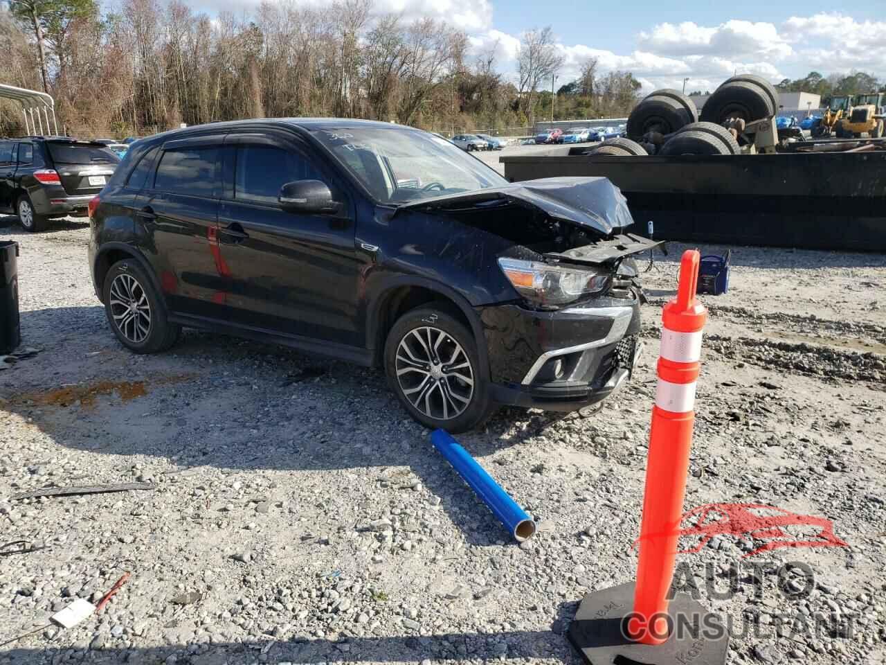 MITSUBISHI OUTLANDER 2019 - JA4AP4AU8KU000682