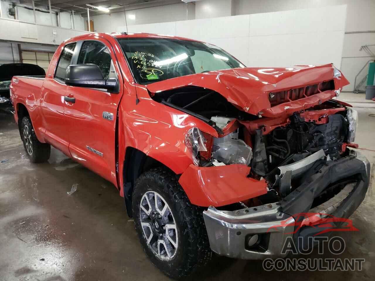 TOYOTA TUNDRA 2017 - 5TFUW5F14HX665824