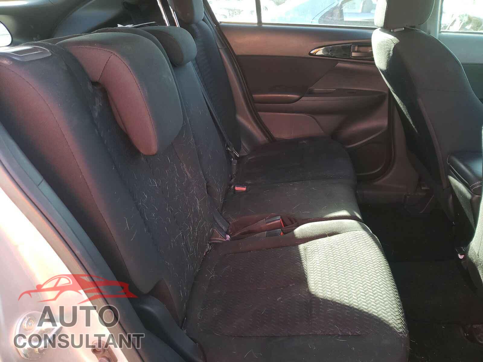 MITSUBISHI ECLIPSE 2018 - JA4AT4AA9JZ044337