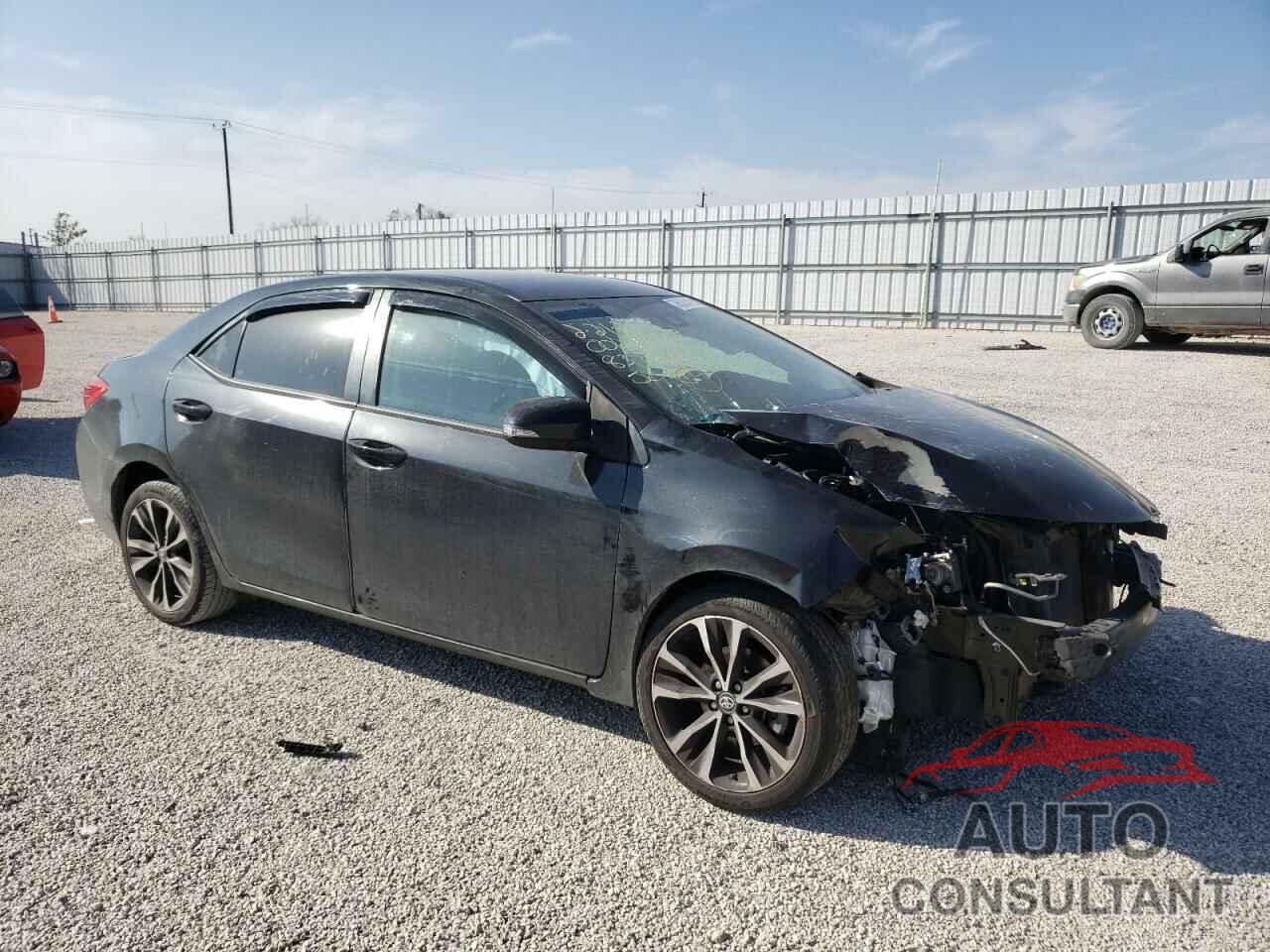TOYOTA COROLLA 2018 - 5YFBURHE4JP833860